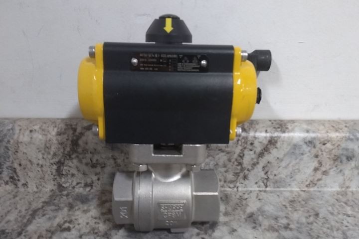 Sharpe 4353015800 1-1/4 In Pipe Size Pneumatic Actuated Ball Valve