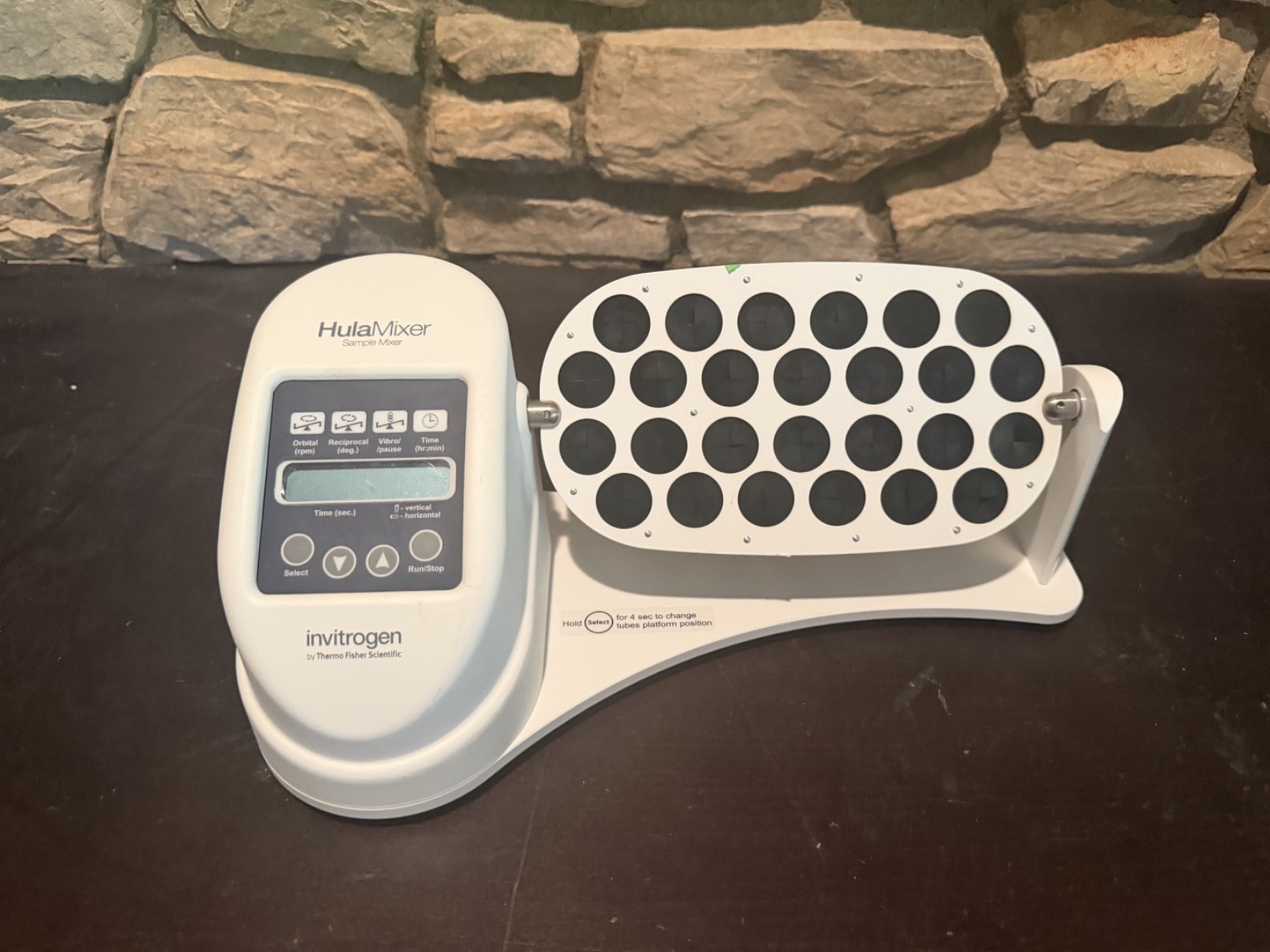 Invitrogen / Thermo Fisher Scientific HulaMixer™ Sample Mixer w/ PRS-26 platform