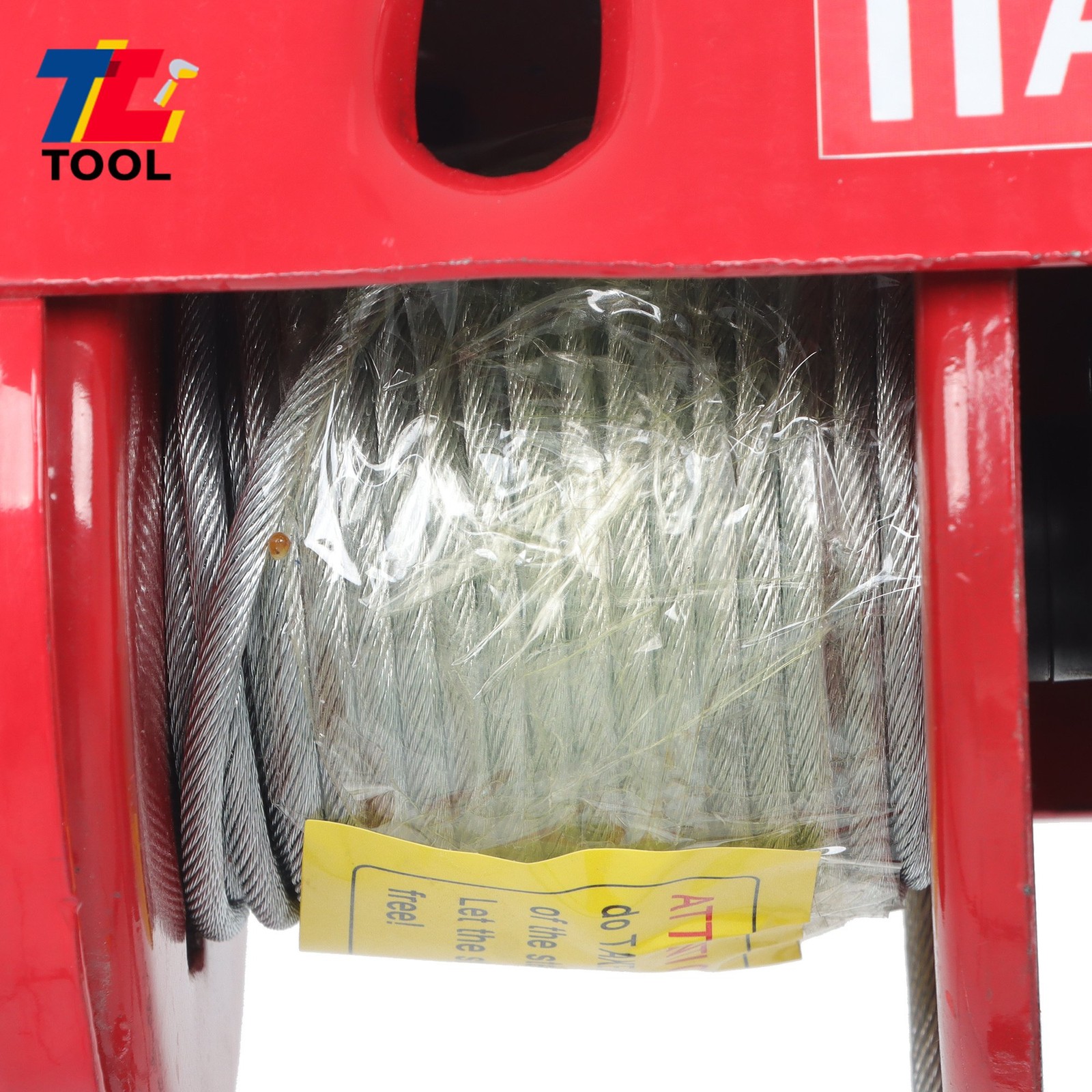 1320lbs/600kg Mini Electric Hoist 14ft Wired Remote Control 110V 1200W