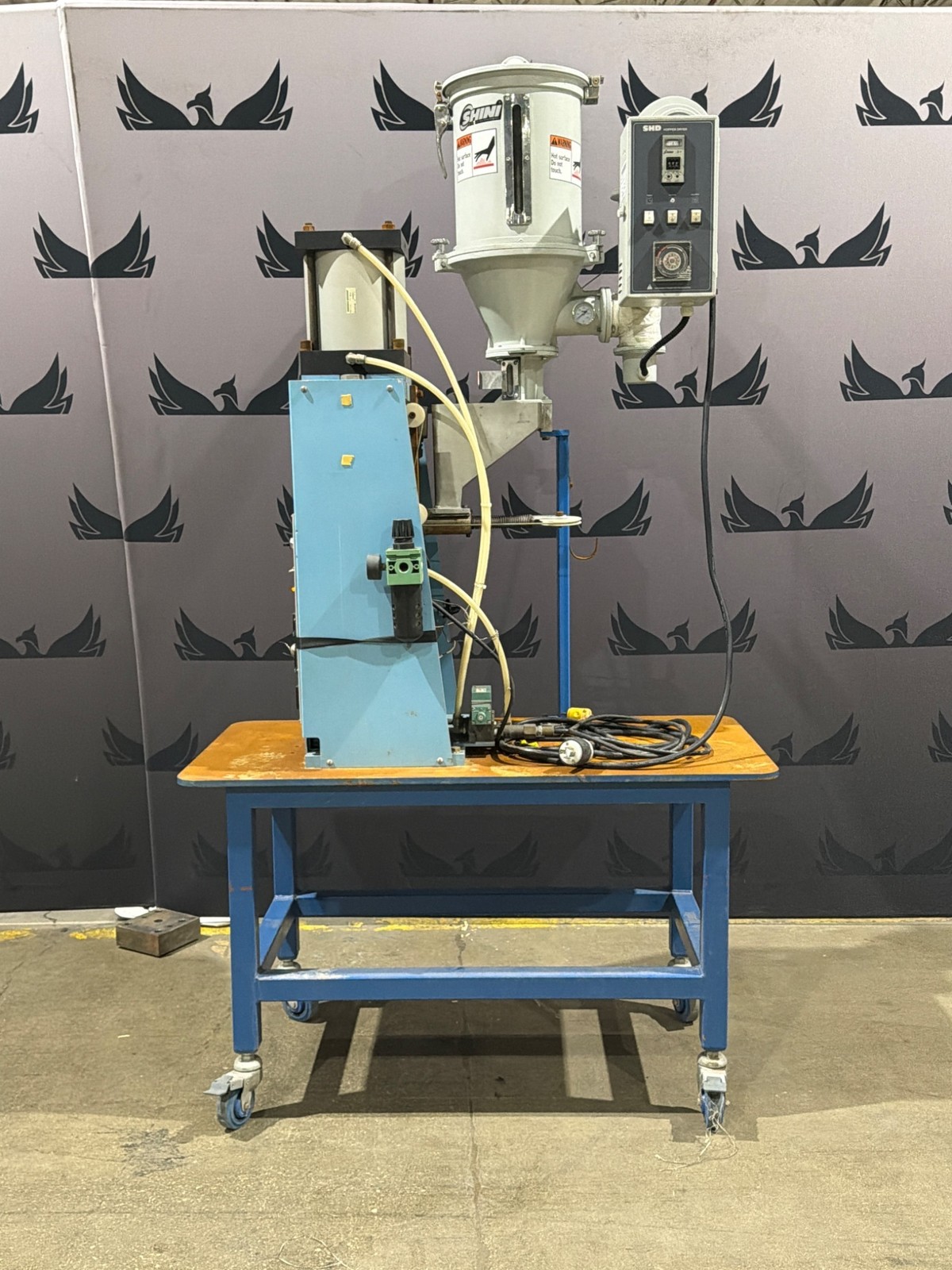 MINI-JECTOR 45 Benchtop Injection Molding System USED