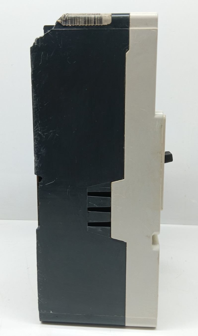 EATON HKW3400F 3 POLE 400 AMPS CIRCUIT BREAKER HKW 70K