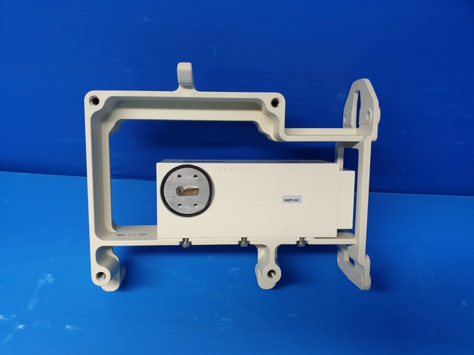 Universal Technology UTM 840IP11K1B, MK-4003-0 11.7GHz #qo