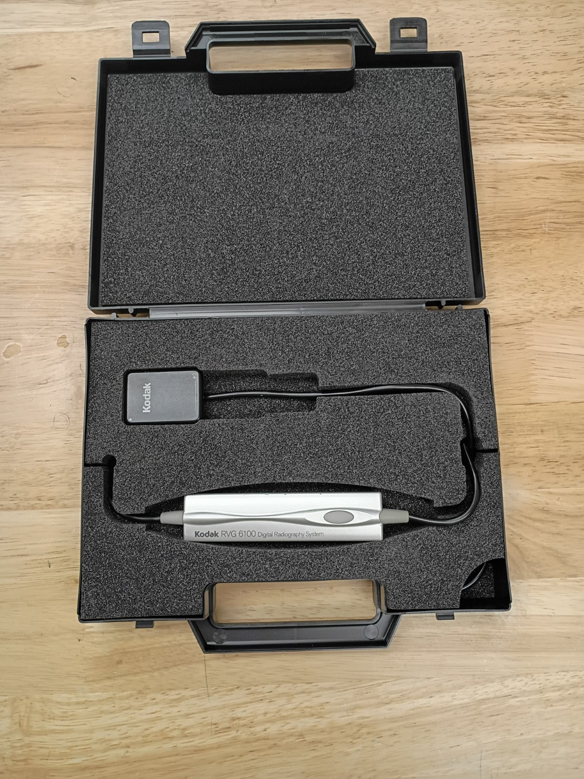 Carestream Kodak RVG 6100 size 2 WITH CARRYING CASE Nice! FREE 2 DAY AIR UPS
