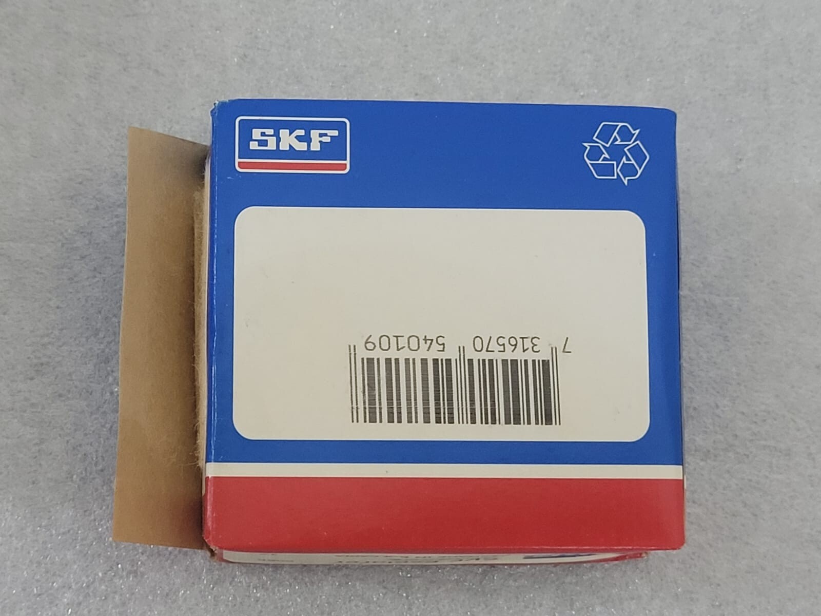 NEW QTY 5 SKF Explorer Bearing 6205-2Z Made in Bulgaria (Lot of 5 pcs)