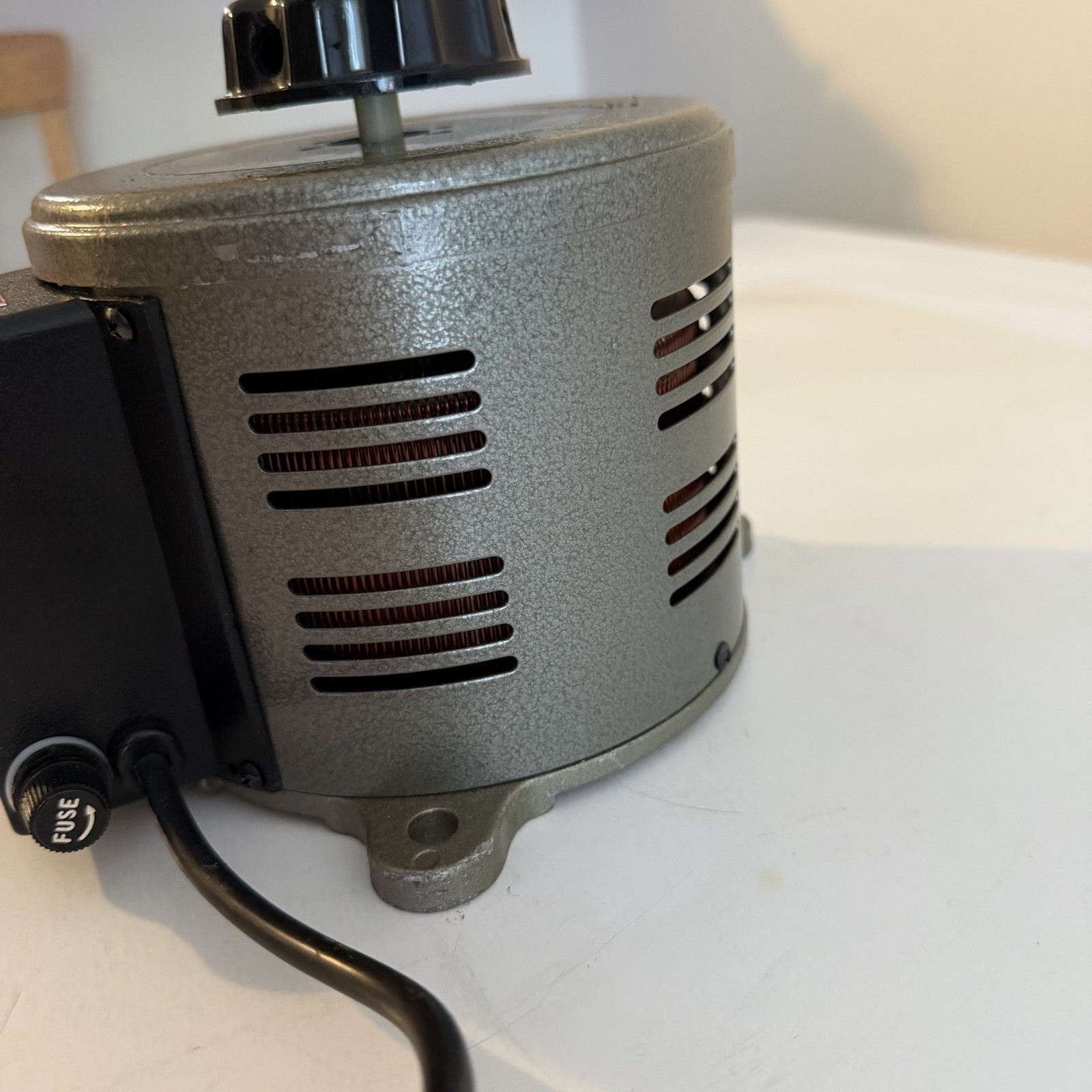 Tenma Variable Auto Transformer 72-110 Variac 0-130V 10A Adjustable
