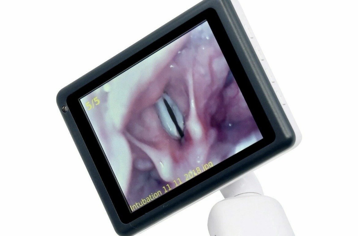 HugeMed Video Laryngoscope Kit w/ Macintosh Blades & Case for Anesthesiology