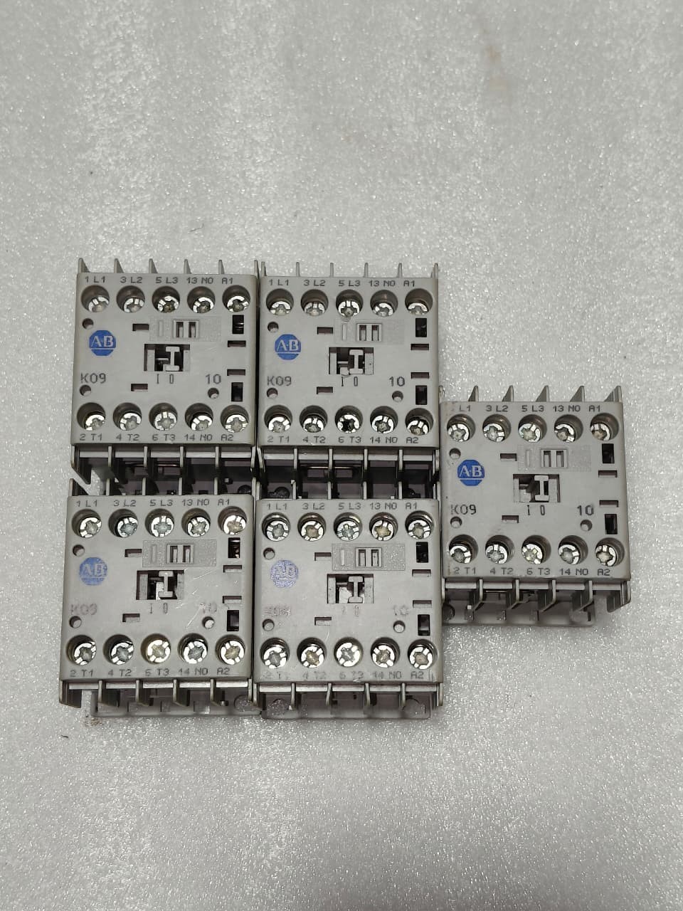 ALLEN-BRADLEY 100-K09*10 SER A CONTACTOR 20A PACK OF 5 PCS FREE FAST