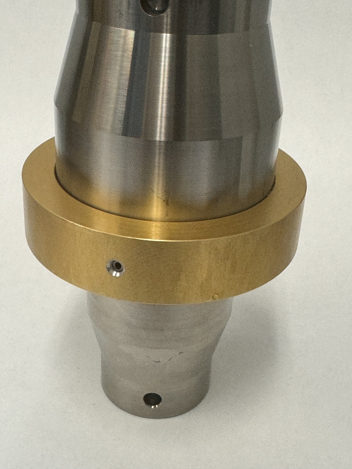 Geniune OEM Branson Gold 20 kHz Booster, 101-149-057, 1:1.5 Gain, 1/2-20 thread