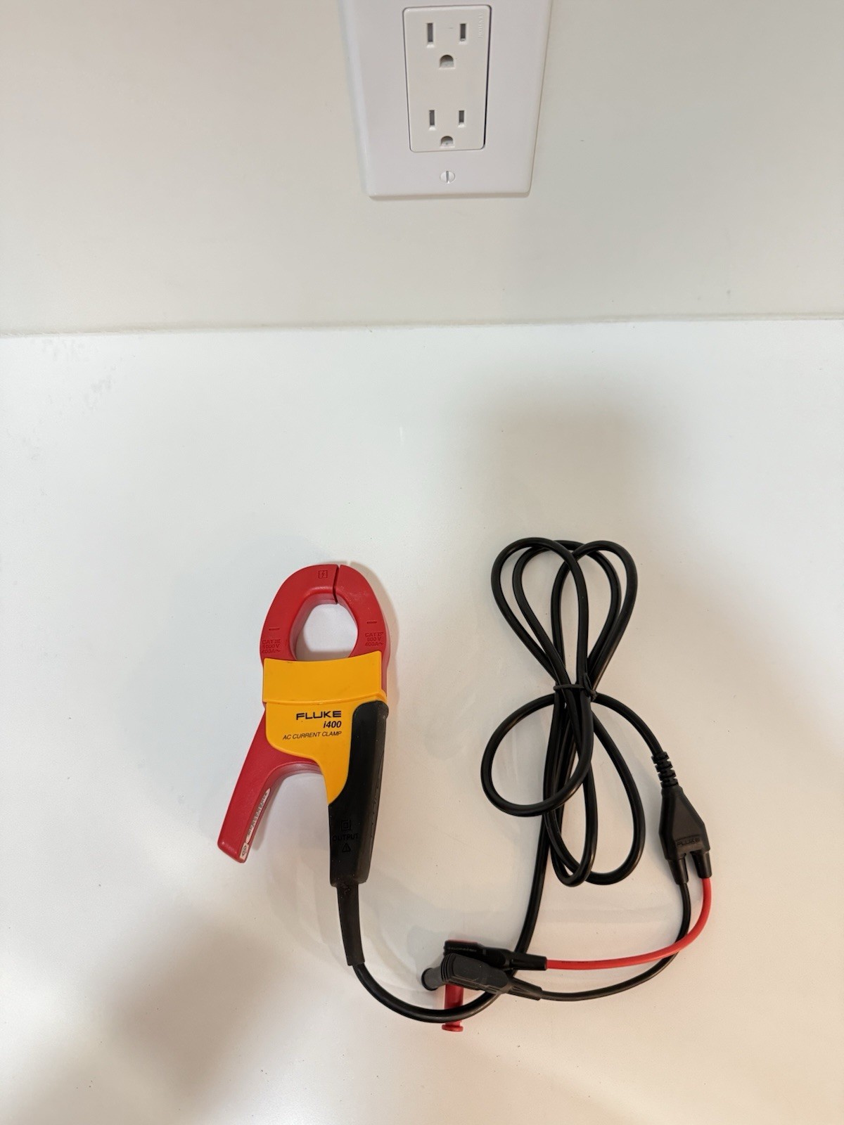 FLUKE I400 AC CURRENT CLAMP (NEW) SHIPS FAST – TESTED