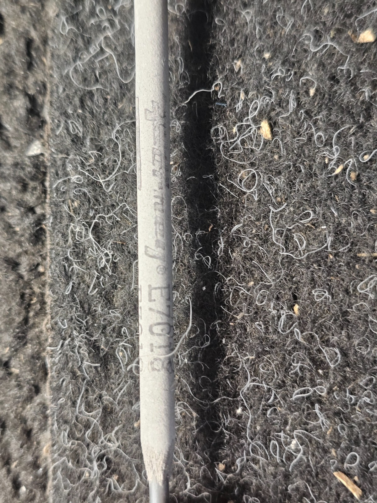 Forney 30810 Low Hydrogen Premium Electrodes 1/8″ 10 lbs E7018