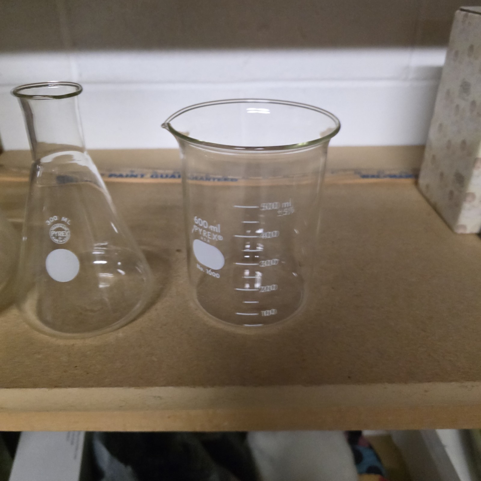 Pyrex 300 mL, 1000 mL Erlenmeyer Flask & 600 mL Griffen Beaker LOOK AT PICTURES