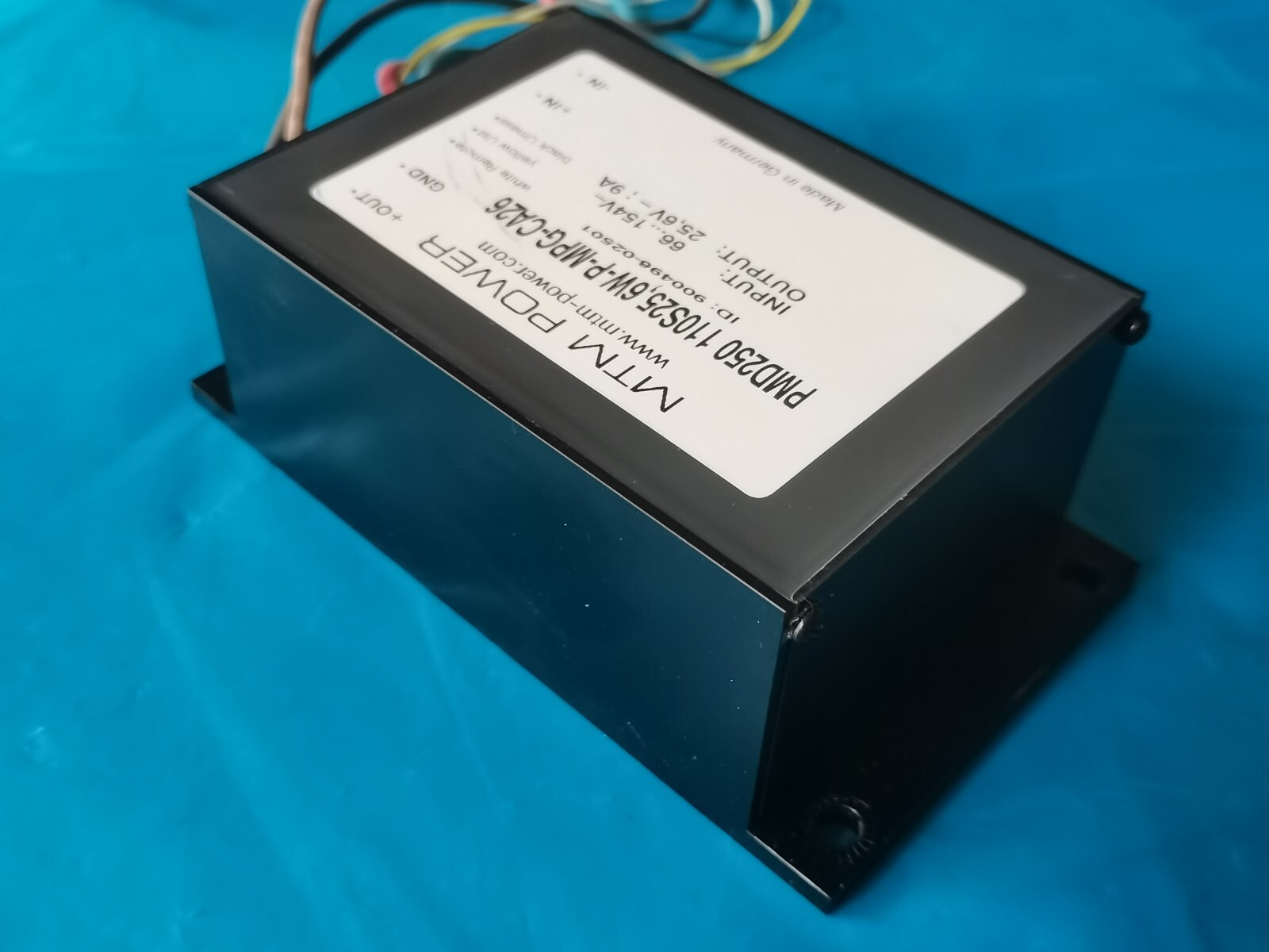 MTM POWER PMD250 110S25.6W-P-MPG-CA26 ID:900496-02501 OUTPUT:25.6V 9A MODULE