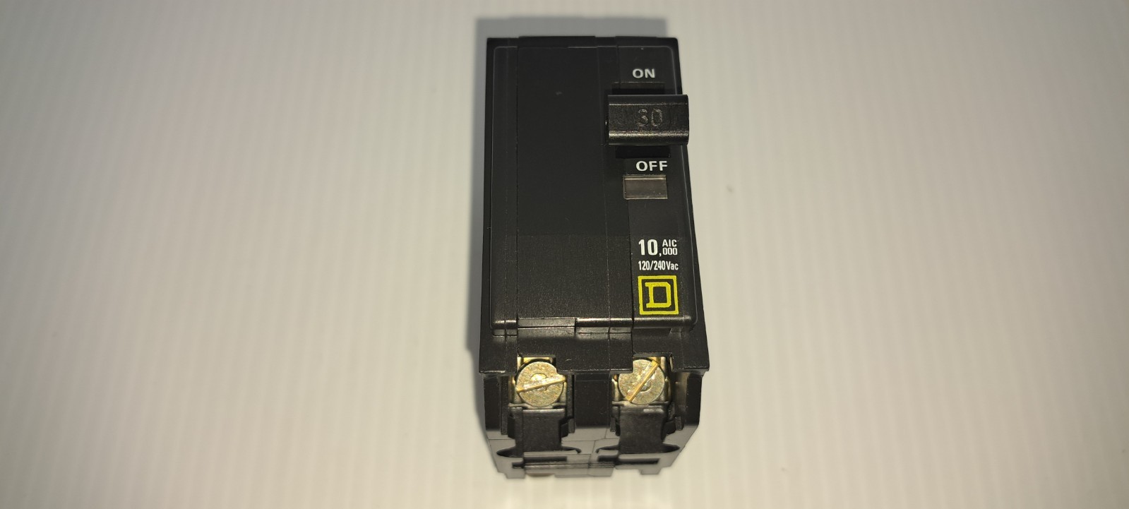 SQUARE D QO230 30 Amp 2 Pole 120/240V Type QO Circuit Breaker Yellow Face