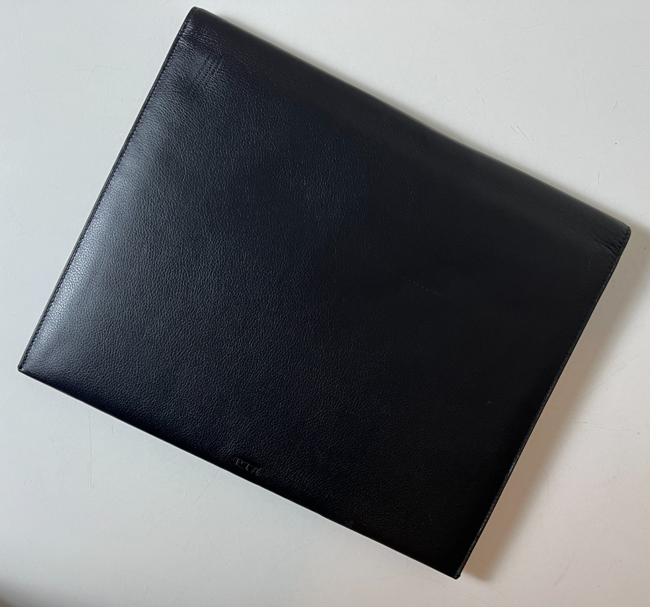 Tumi – Nassau – Leather Letter Pad – Black