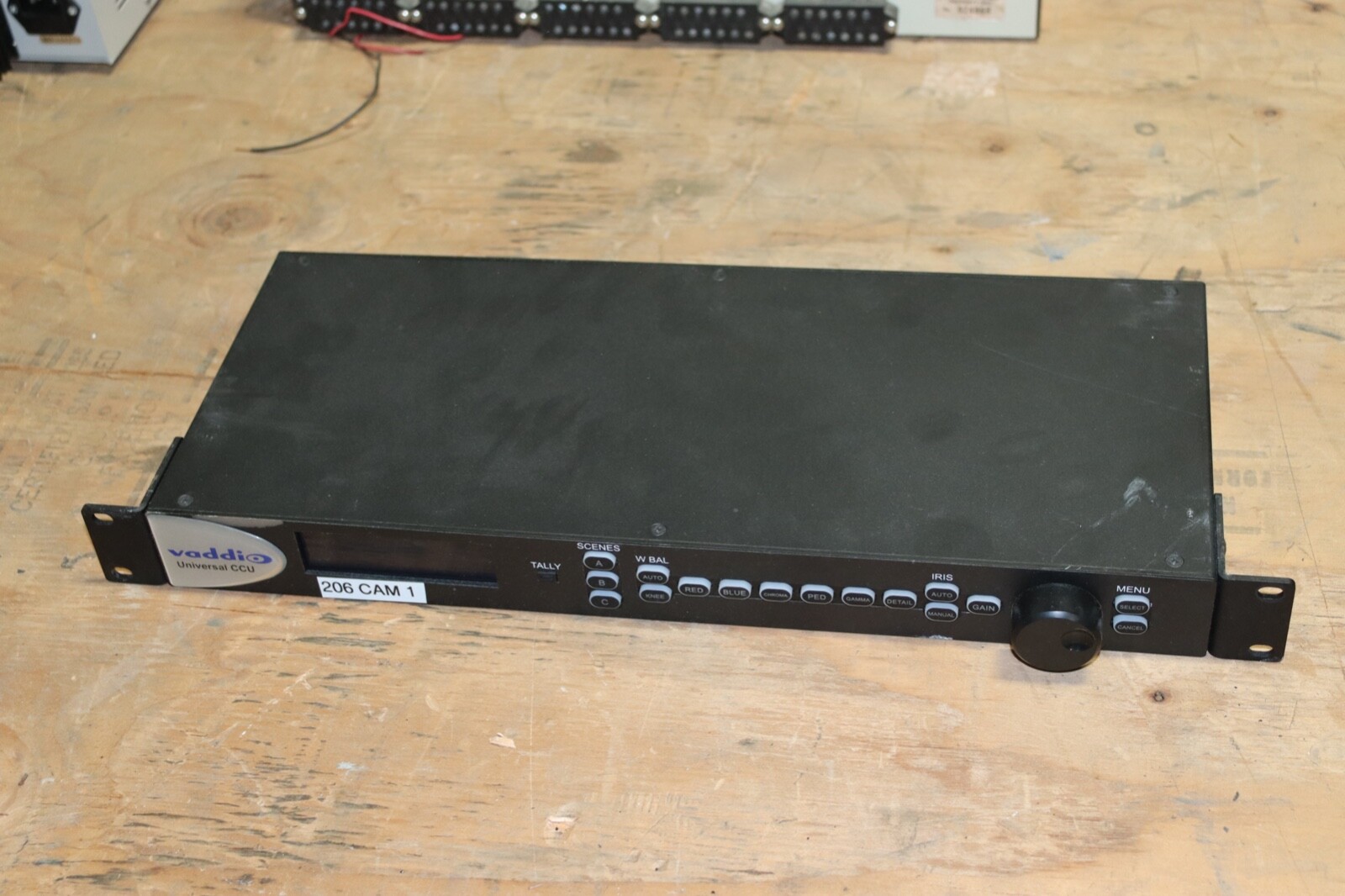 Vaddio Universal CAT5 CCU for HD-18 & HD-20 Camera PN: 998-1105-027