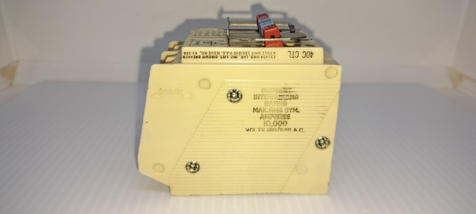 Bryant BQ220-250 4-Pole Quad Type BARD Circuit Breaker White BQ 220-250