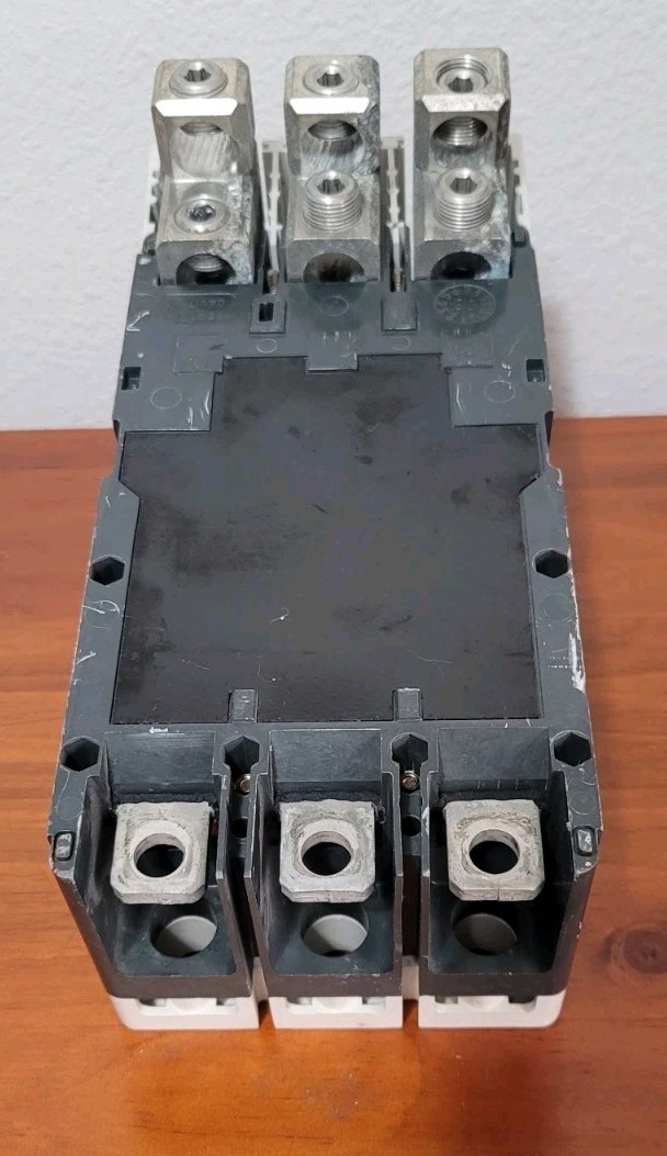 EATON Cutler-Hammer LGH3630NN Circuit Breaker L630H Frame 600A, 3P, 600VAC