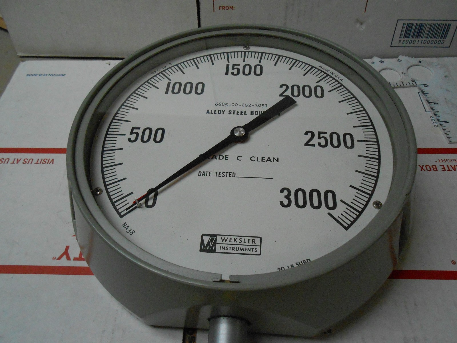 GP5-30-3 WEKSLER 0-3000 PSI NA-38 GAUGEDIA 10.25 DIAL 8 1/2″ DIA / NOS