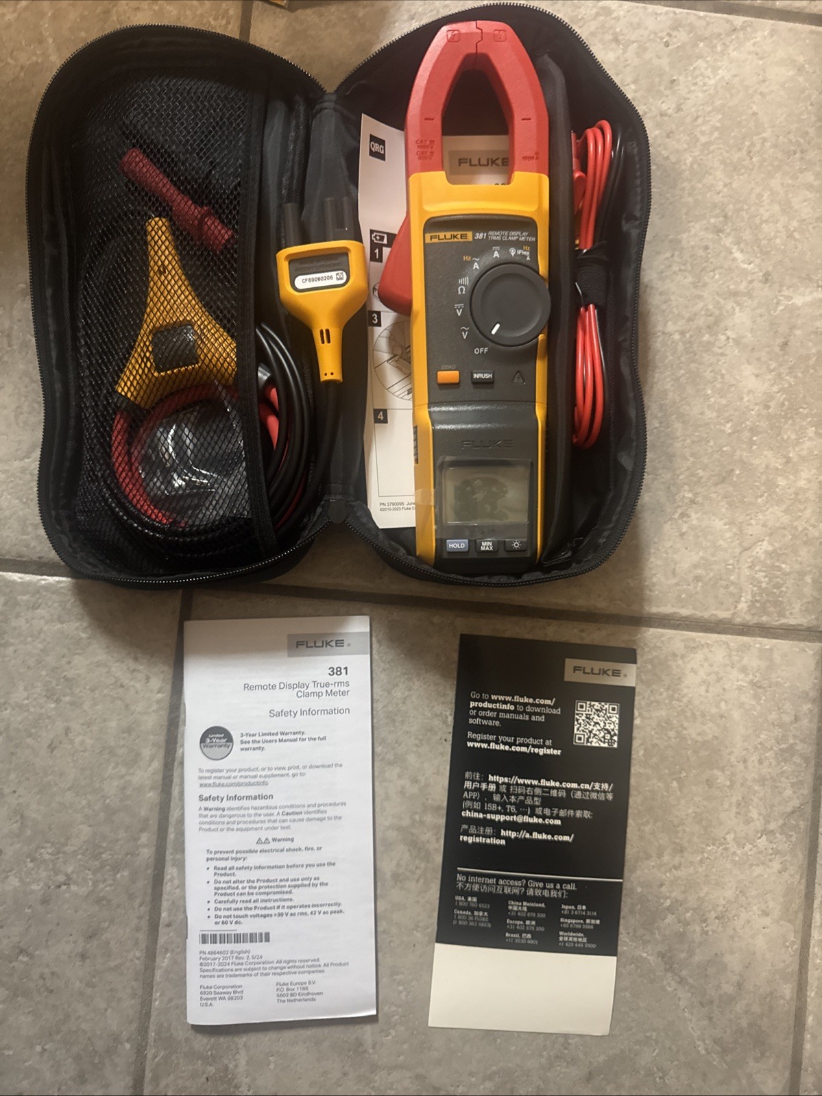 Fluke 381 Remote Display True RMS AC/DC Clamp Meter