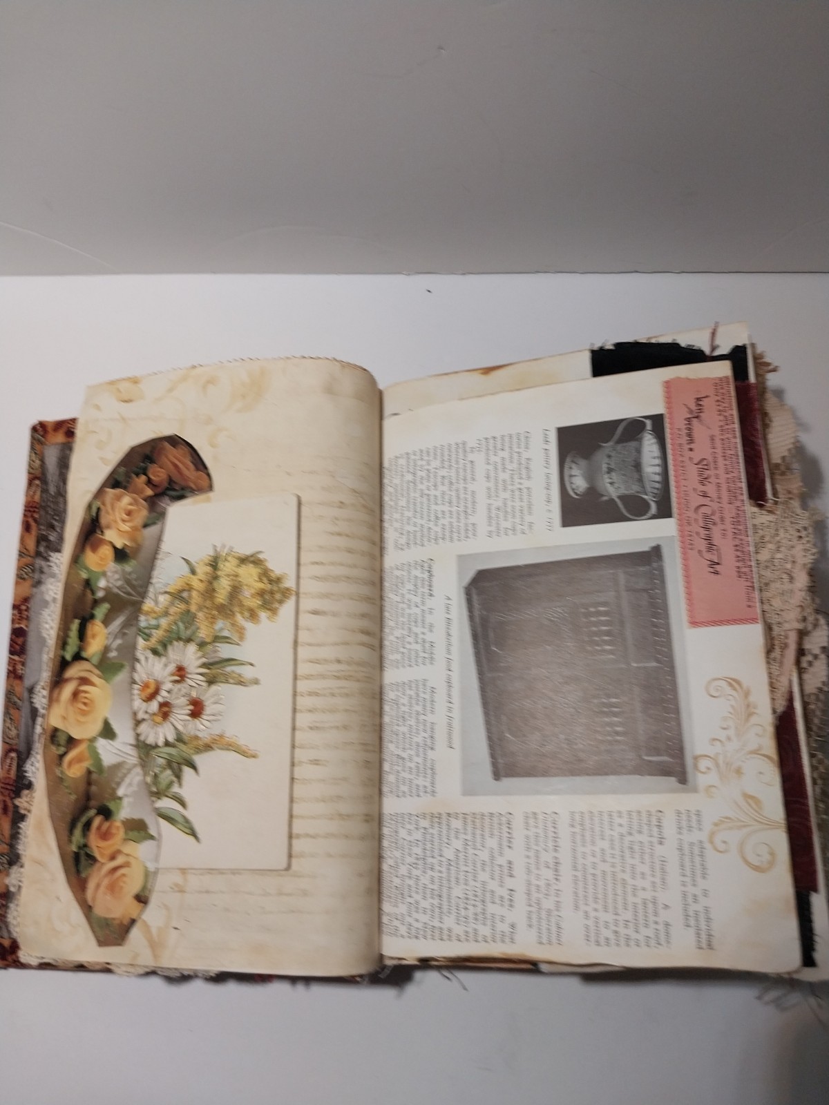Junk Journal Boho Style Antique Vtg. Ephemera Handmade Book Lg. 9″x6.5″ 116 Pg.