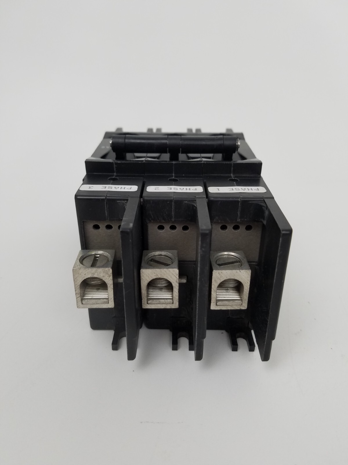 229-3-26432-2-V Airpax 50 Amp Circuit Breaker 415V *NEXT DAY OPTION*