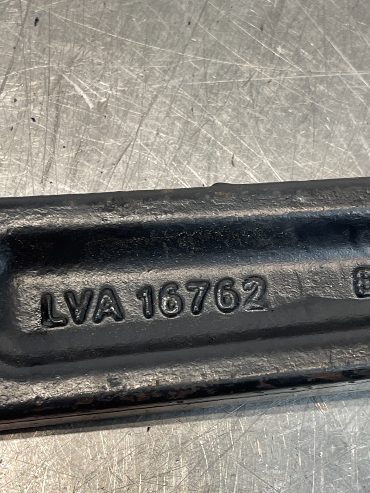 John Deere 1025R Tractor Upper 3pt Hydraulic Rockshaft Lift Arm LVA16762