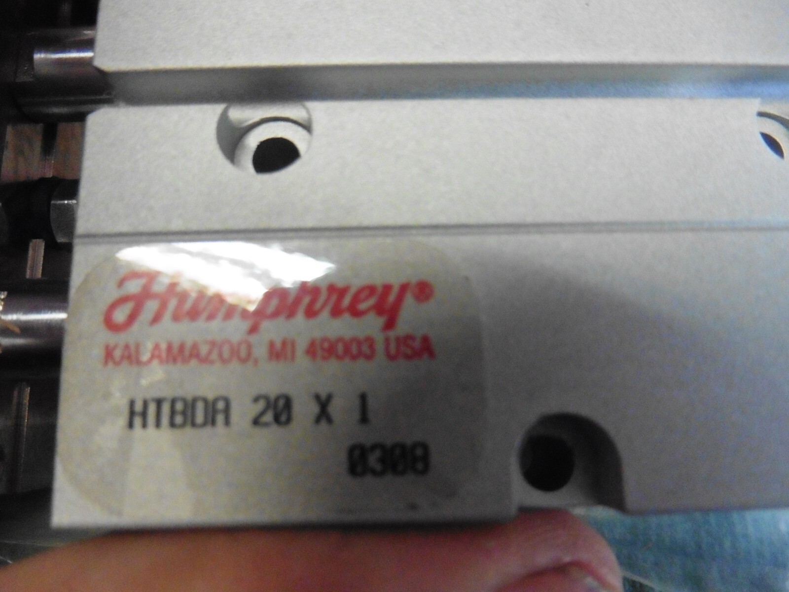 HUMPHREY HTBDA 20 X 1 DOUBLE ACTING, LONG BUSHING TWIN ROD CYLINDER HT SERIES