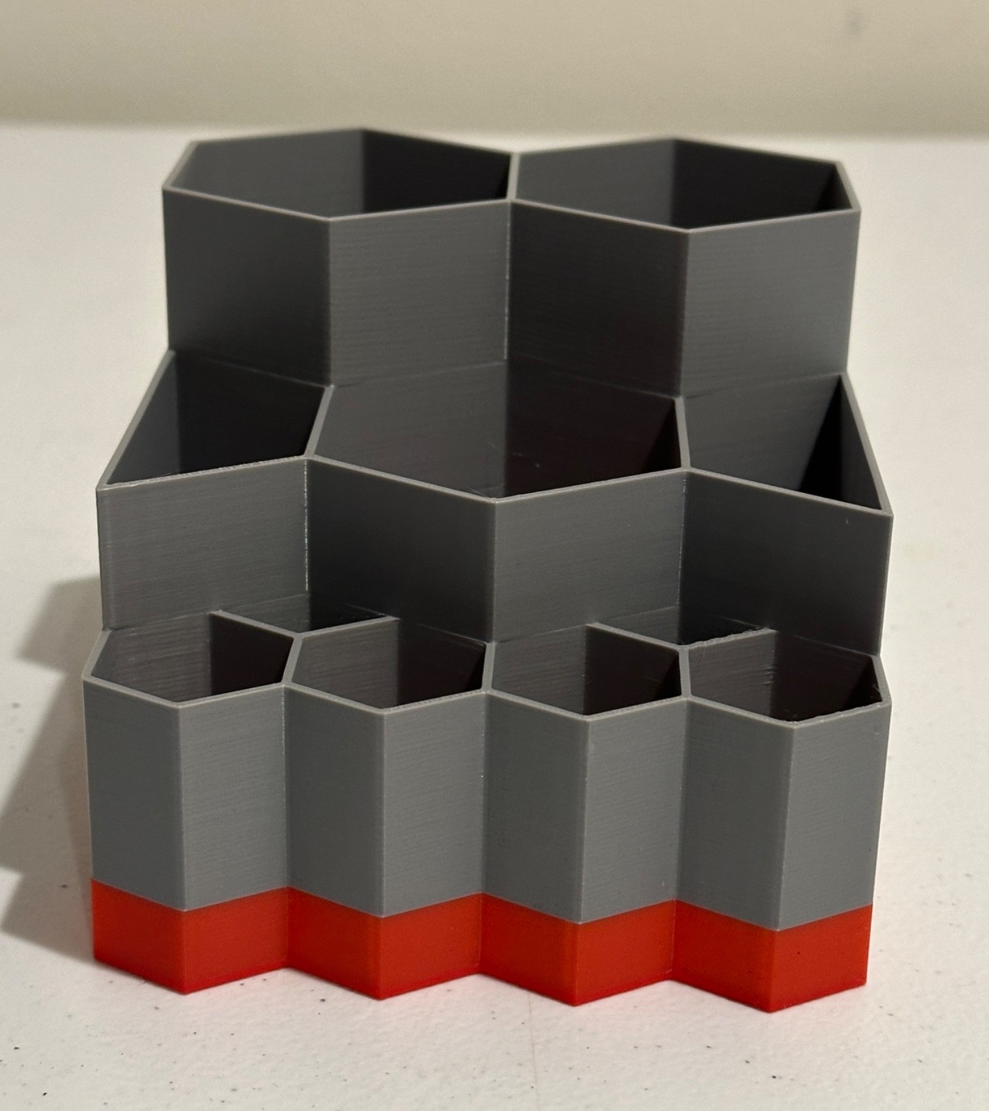 Two Tone Geometric Organizer for Office, Workshop, Kitchen, Sewing Room-Gray/Red
