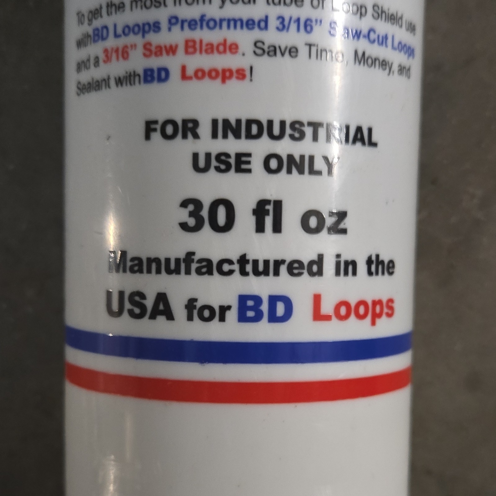 Black BD Loops BD-LS Loop Shield Loop Sealant 30 fl oz 3/16 in Flat Tip Tube