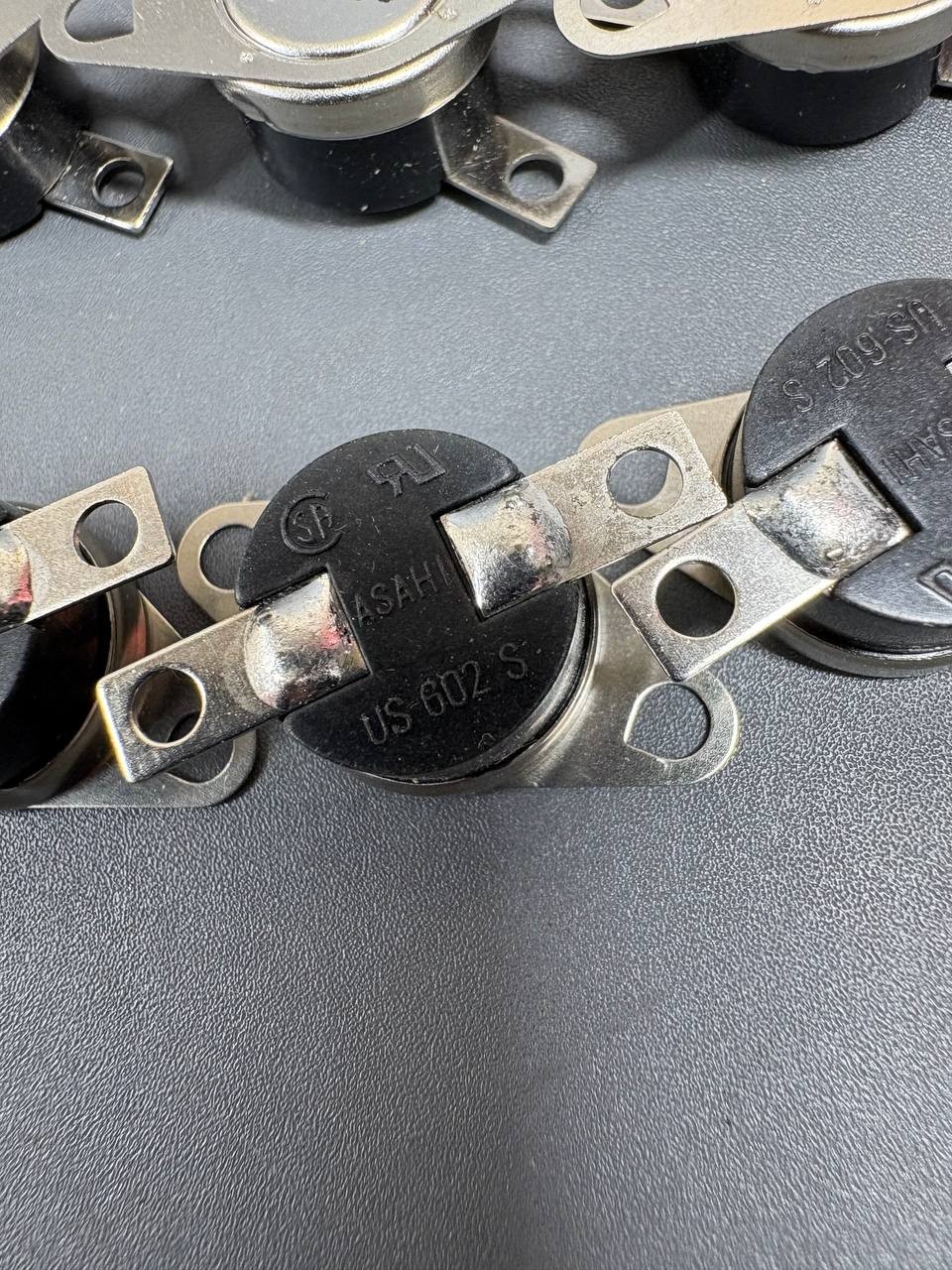 10x SELCO CA150 Thermal Switch 150°C Thermostat SPST Snap Action Chassis Mount