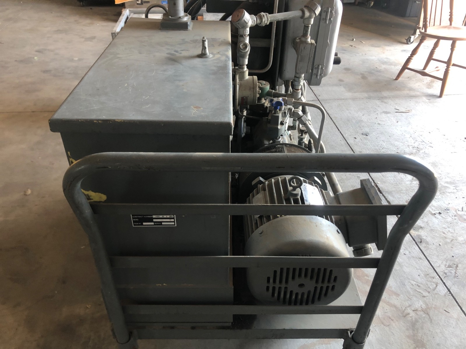 hydraulic pump station Toshiba 7.5 hp 3 ph mtr. Vickers pump 5000 psi