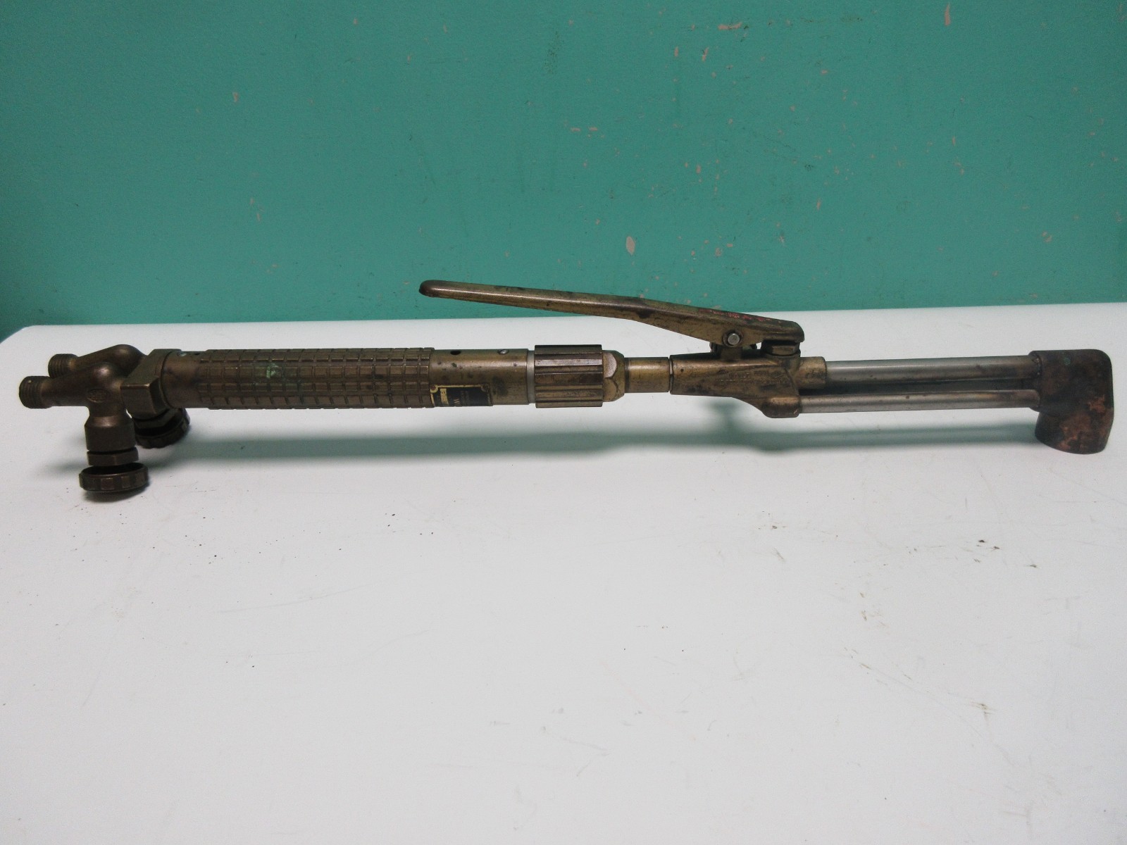 Vintage Airco Gas Cutting Torch Style 800 Series Handle + 3890 Head