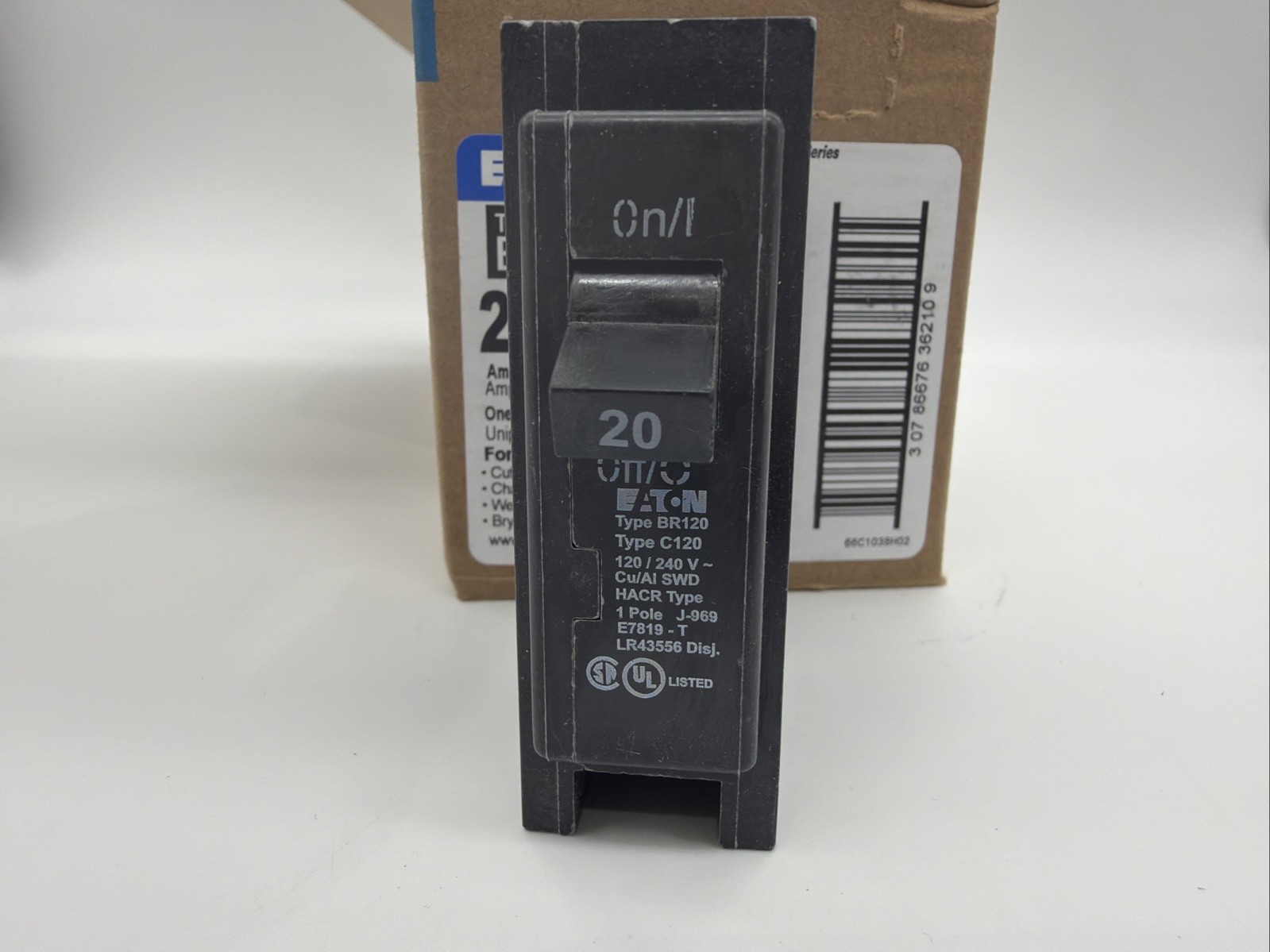 Box of 10 Eaton BR120 20A Single Pole Circuit Breakers NEW UL Listed