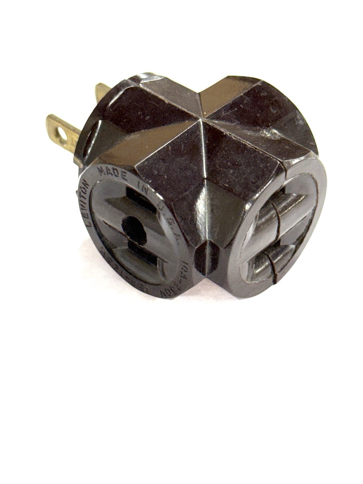 Vintage Bakalite Eagle GE Leviton Outlet Wall Hugger Tap Plugs Adapter USA