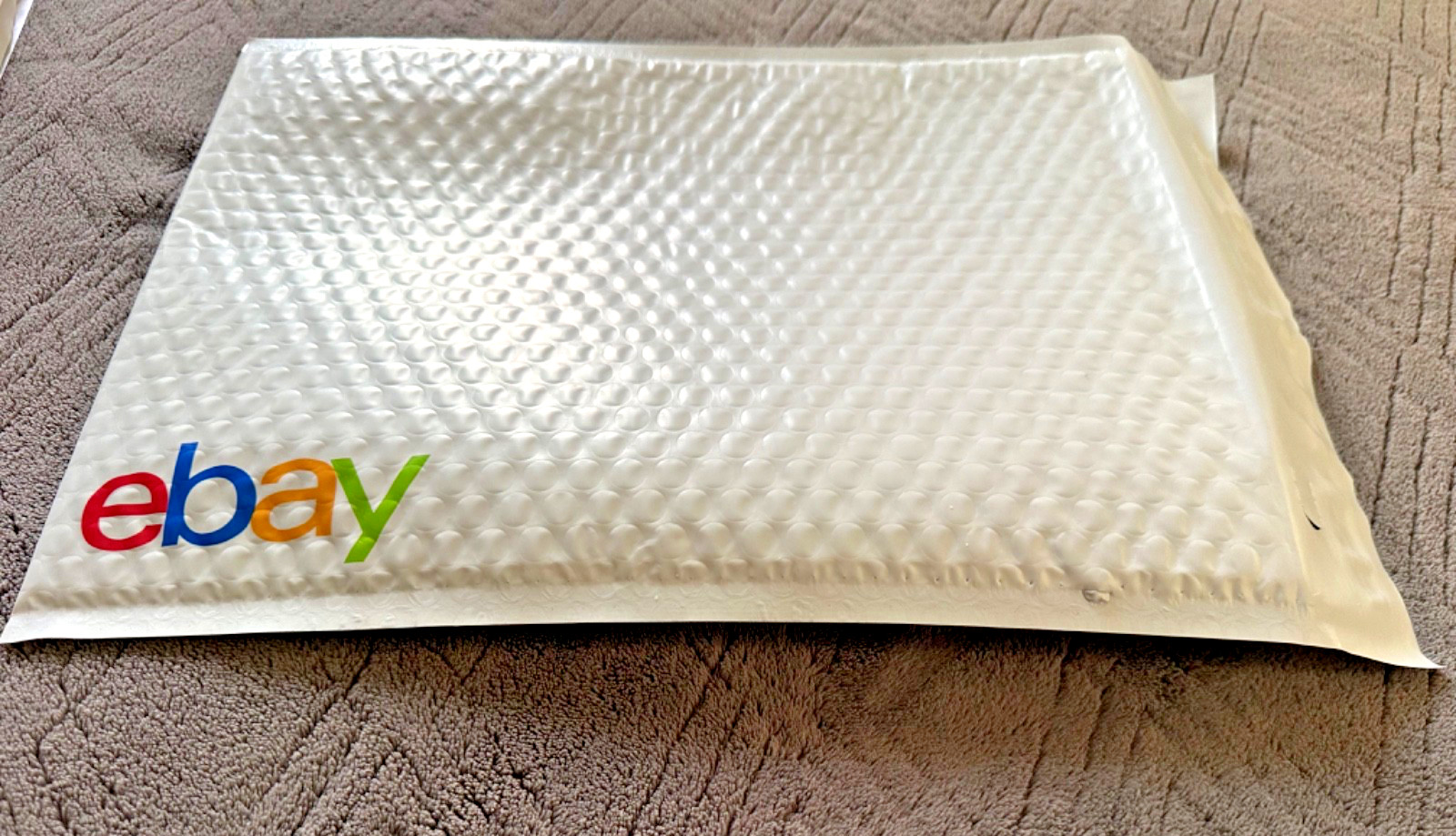 eBay 9.5″ x 13.25″ Padded Shipping Envelopes Air Jacket Bubble Mailers Set of 10