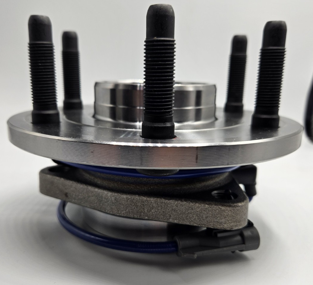 MOOG 515036 Wheel Bearing and Hub Assembly for Chevrolet Silverado 1500