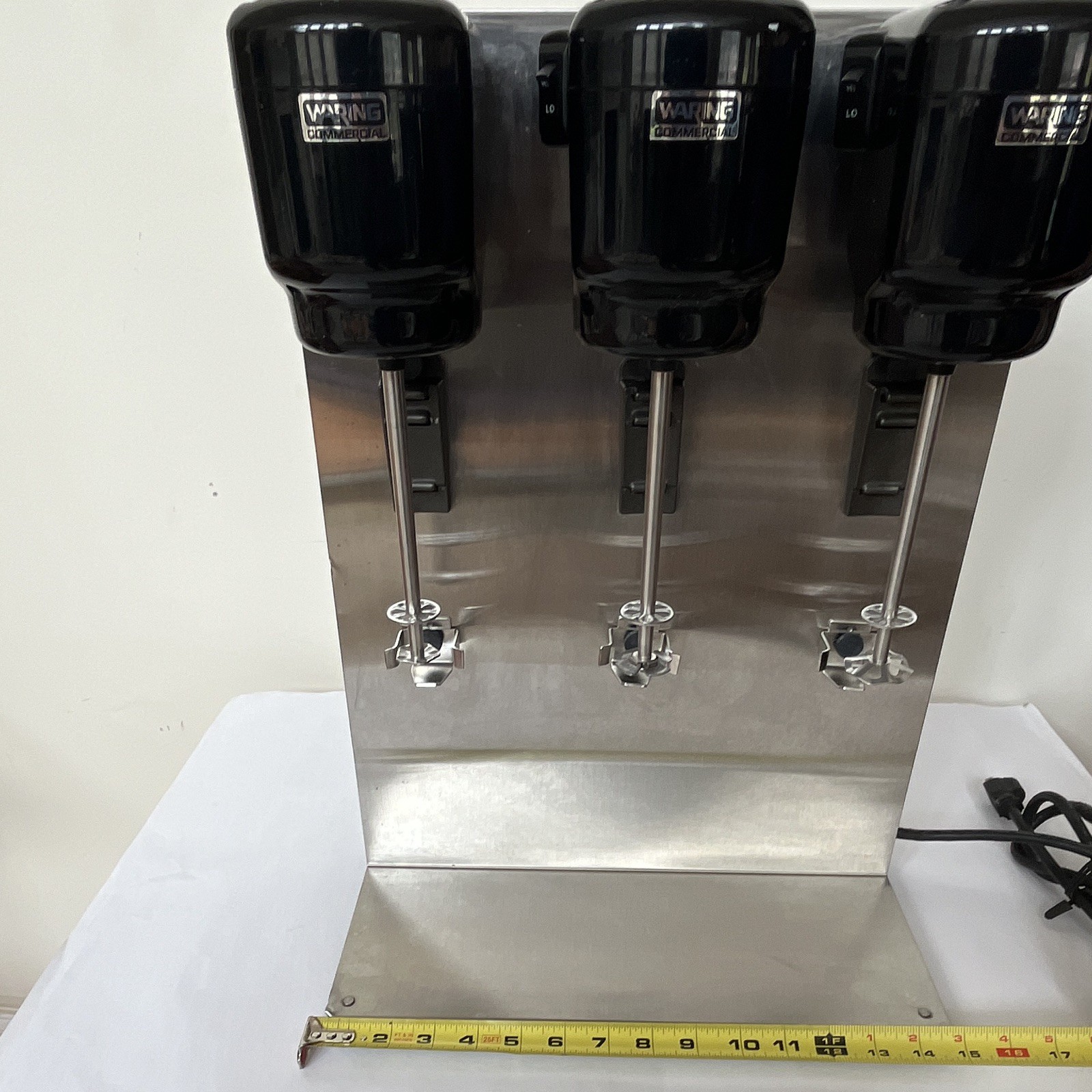 Waring Commercial 31DM78 3-Spindle Freestanding Milkshake Drink Mixer