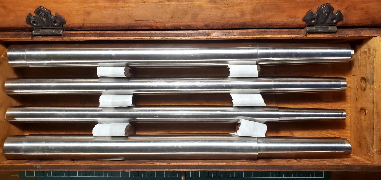 Set of 4 Morse Taper Test Bars in Wooden Box