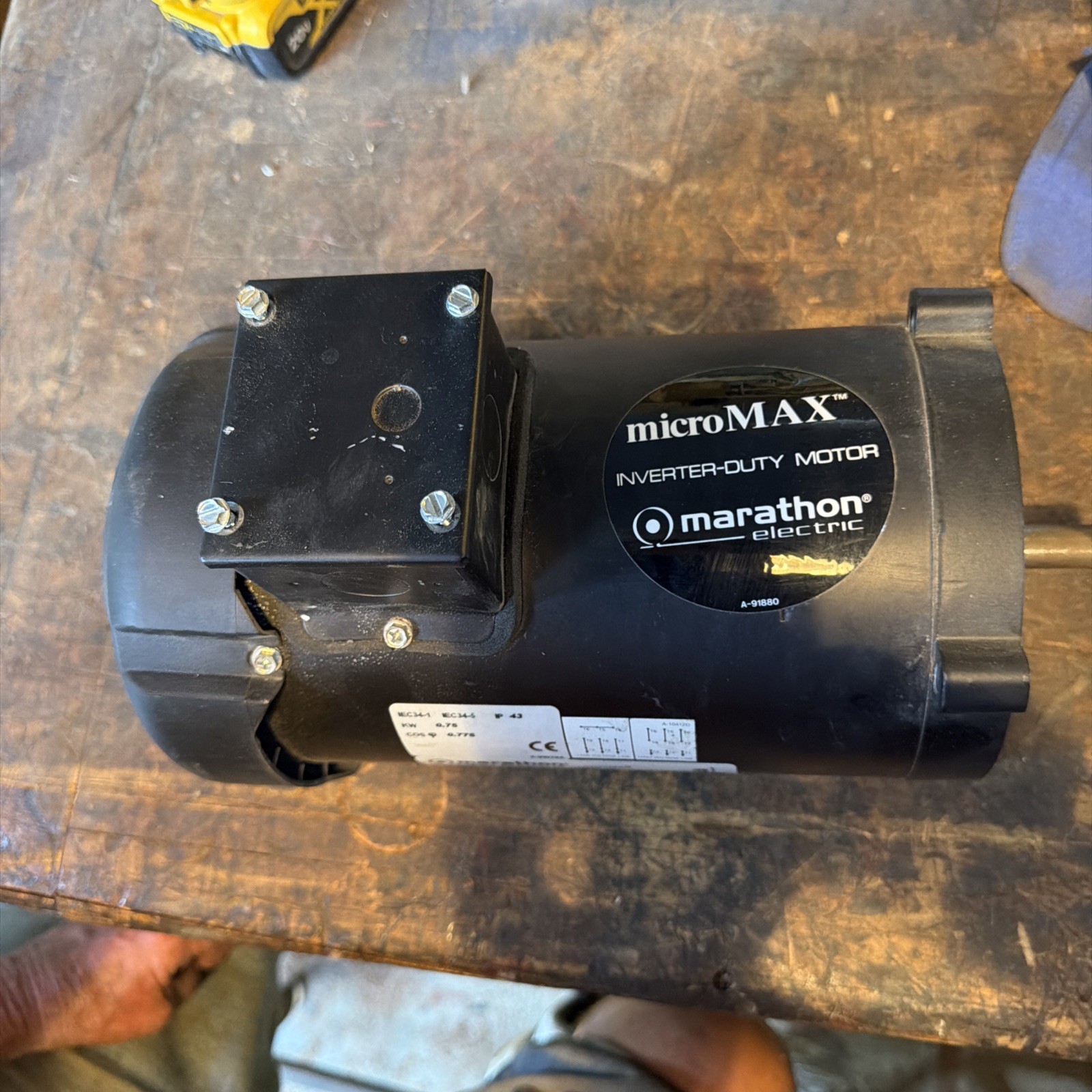 New Open Box Marathon Y378 Electric Motor 1 HP 1725 Rpm 230/460 V 56C microMAX