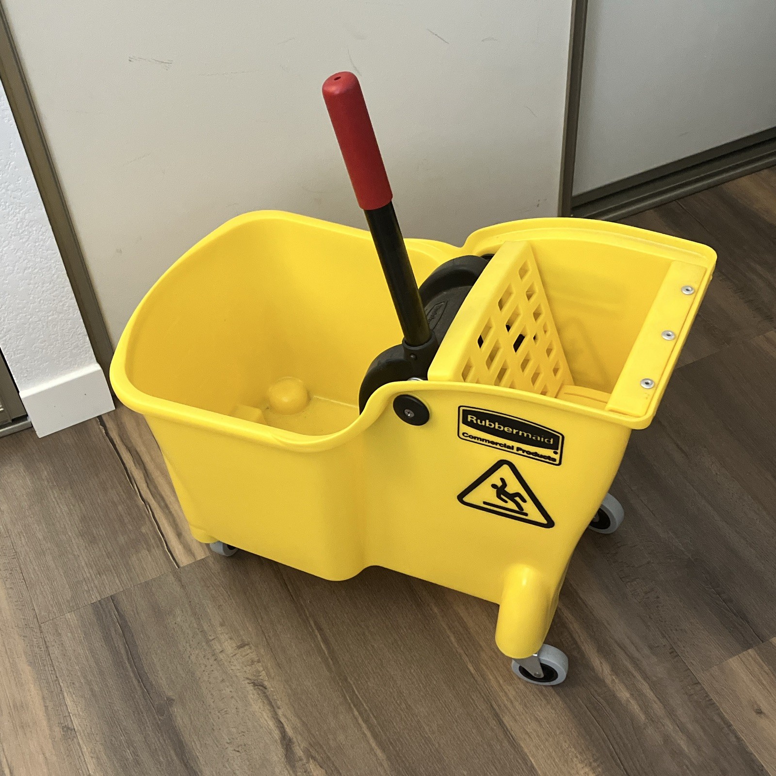 Rubbermaid Commercial Products Yellow Rolling Mop Bucket Side-Press Wringer