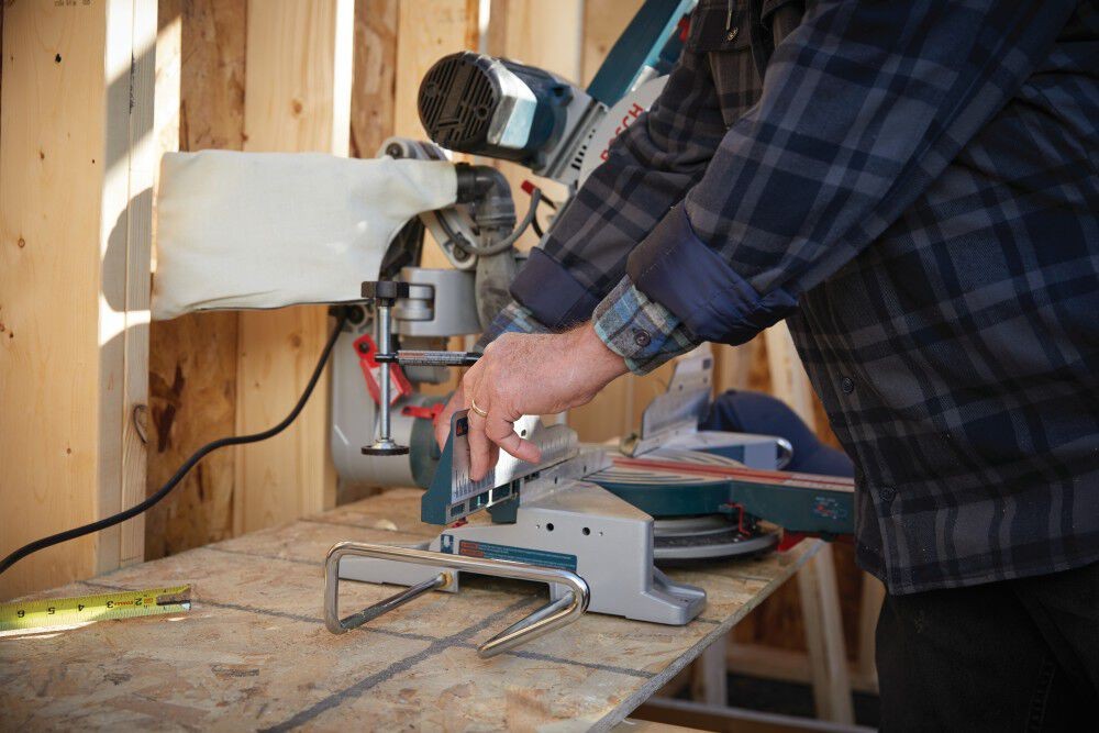 Bosch 10 Inch Dual-Bevel Glide Miter Saw, Refurbished