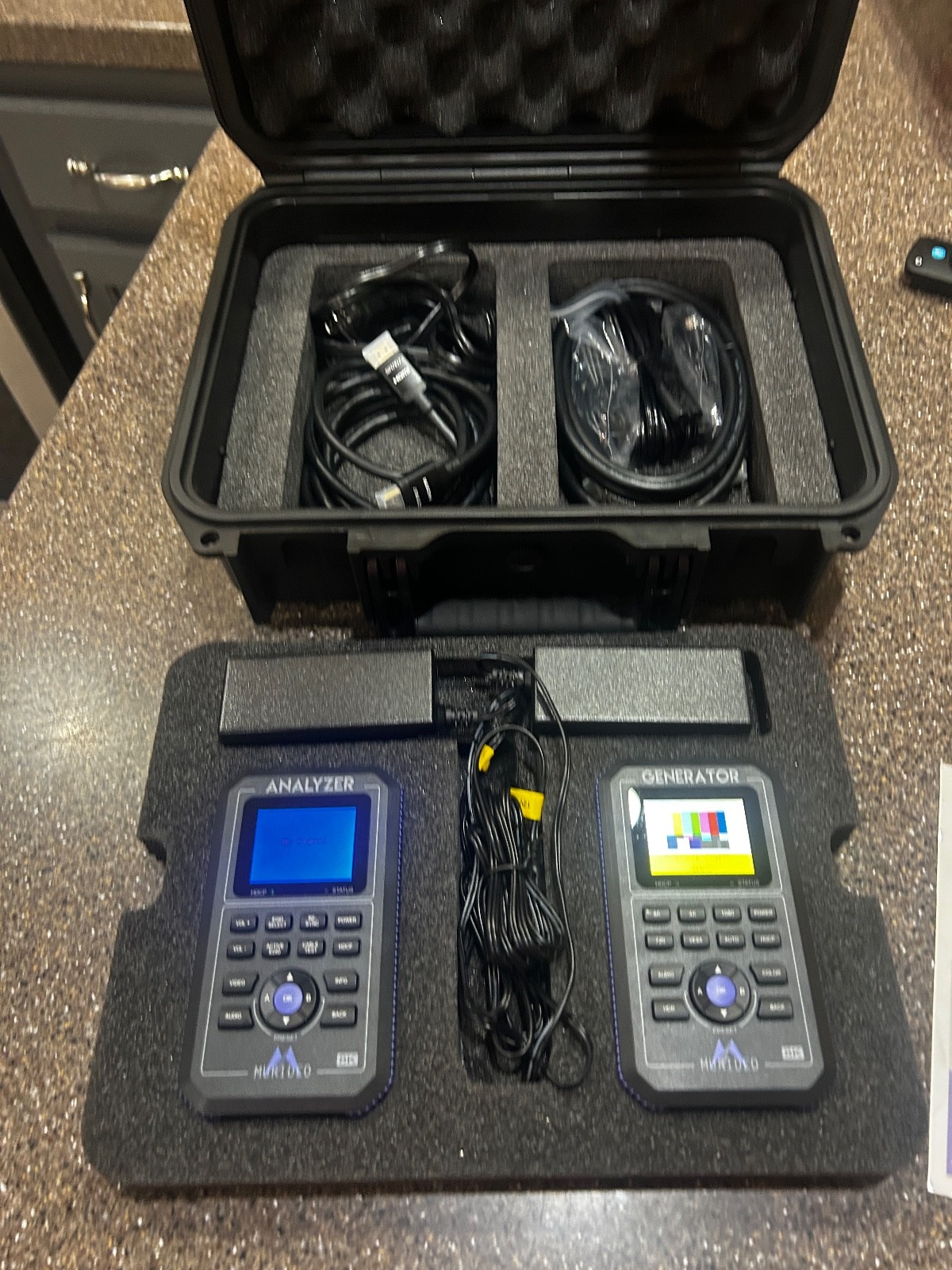 Murideo Fox & Hound 8K HDR HDMI Generator and Analyzer Testing Kit