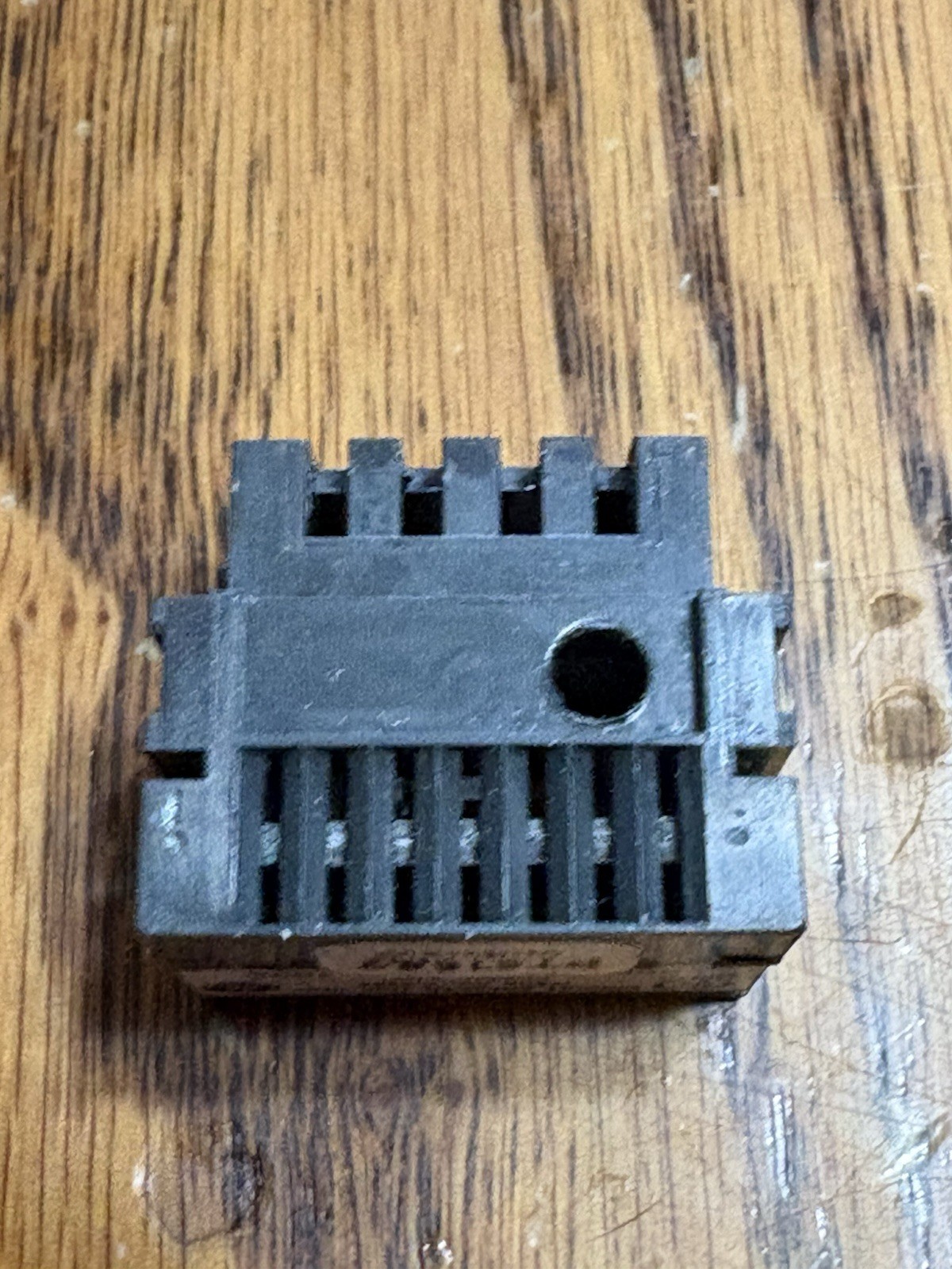 GE SPECTRA RMS RATING PLUG SRPE100A100 for 100A Sensor on SEDA, SEHA, SELA, SEPA