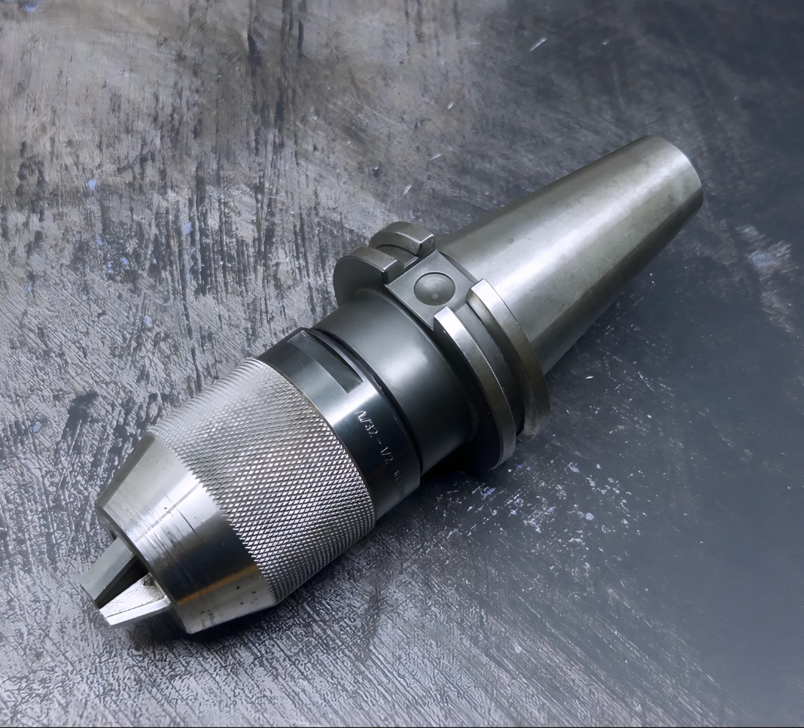 ALBRECHT WRENCH-LOCK CNC KEYLESS DRILL CHUCK – CAT40 SHANK – 1/32″ to 1/2″