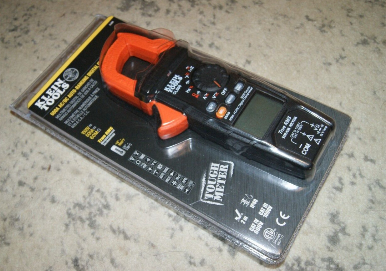 KLEIN TOOLS CL800 AUTO RANGING DIGITAL CLAMP METER KIT 600A AC/DC