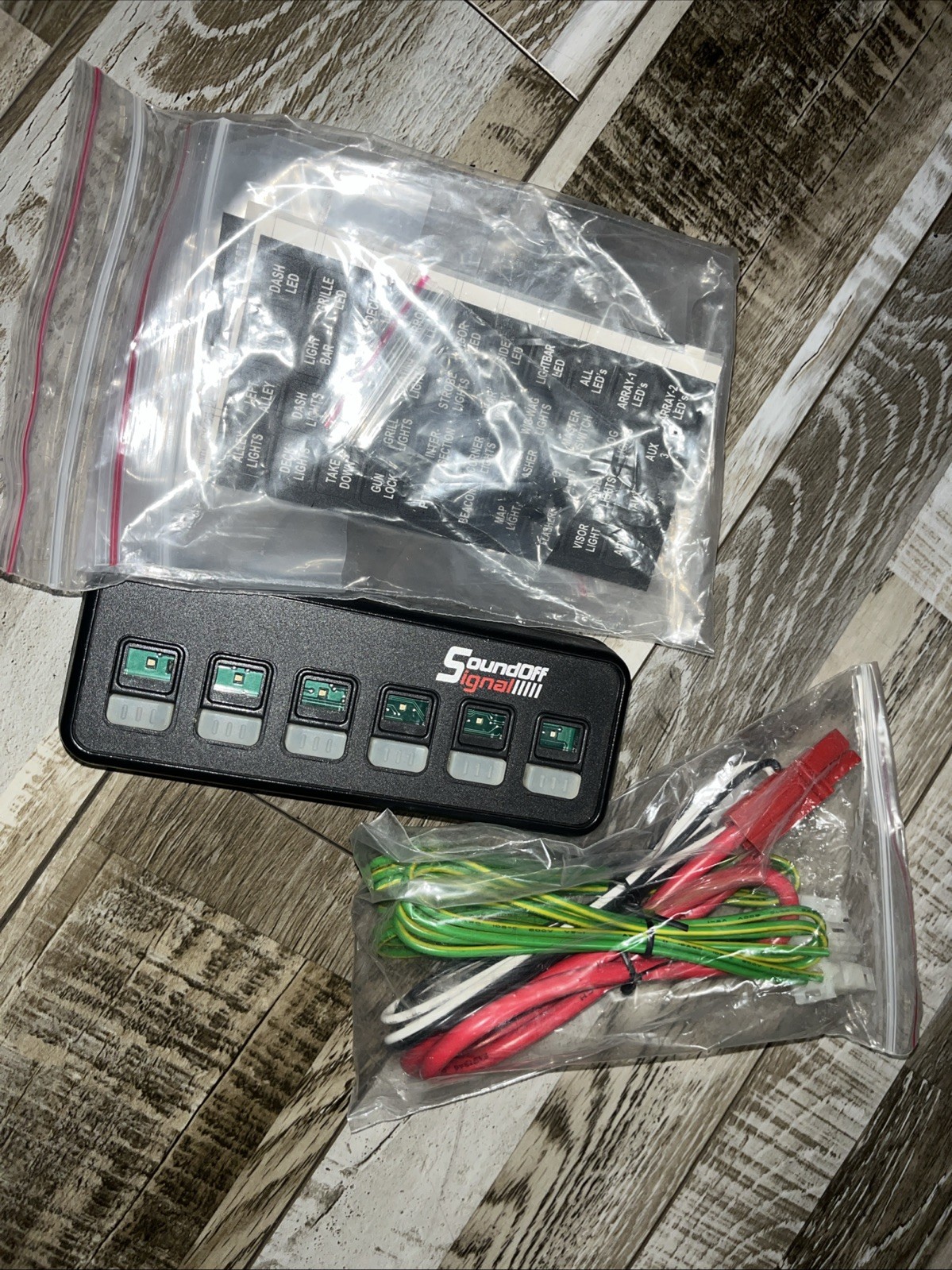 SoundOff Signal ETSP990 IntelliSwitch programmable switchbox 6 button