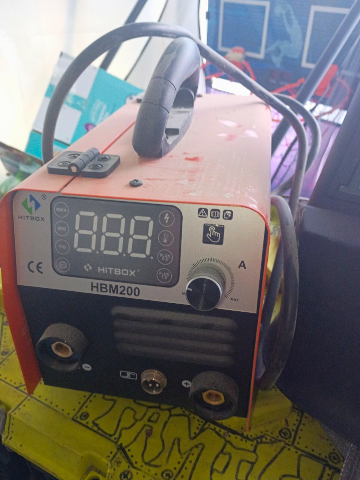 HITBOX HBM200 MIG Welder 110v/220V Semi-Auto Feed w/ Helmet & Cables TIG MMA