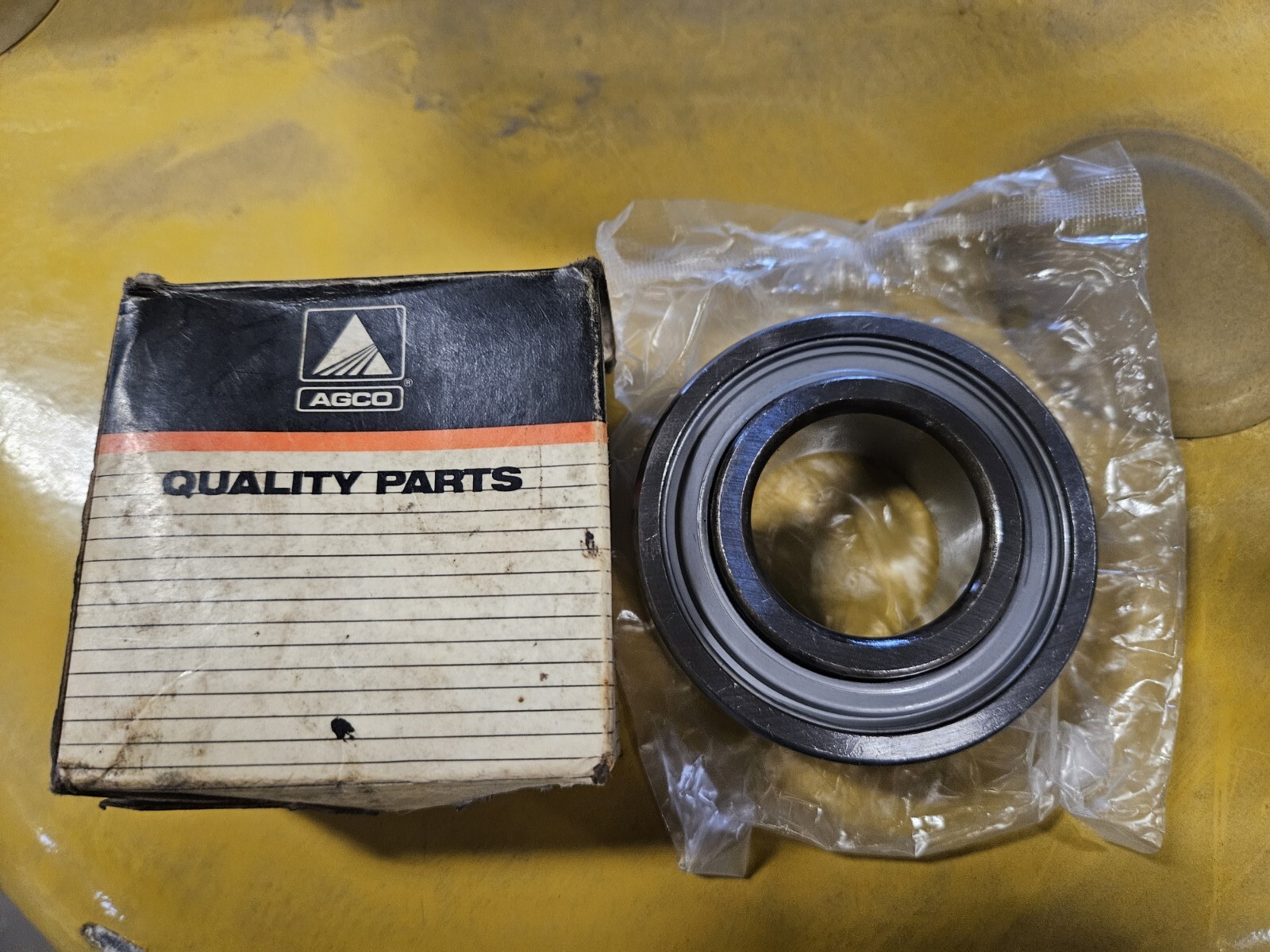 Oliver 1650 1655 1850 1855 1955 2-70 white Pto Shaft bearing Tractor W158363A
