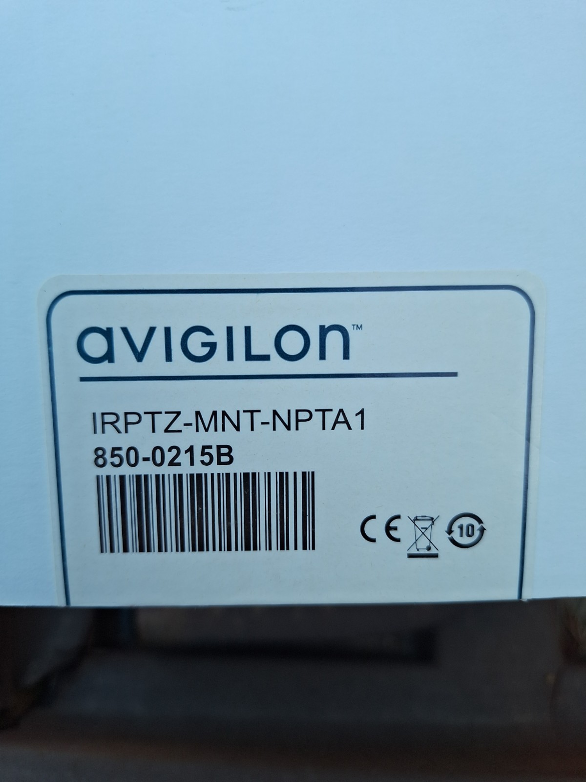 Avigilon Pendant Adapter IRPTZ-MNT-NPTA1 850-0215B – Indoor/Outdoor NPT Adapter