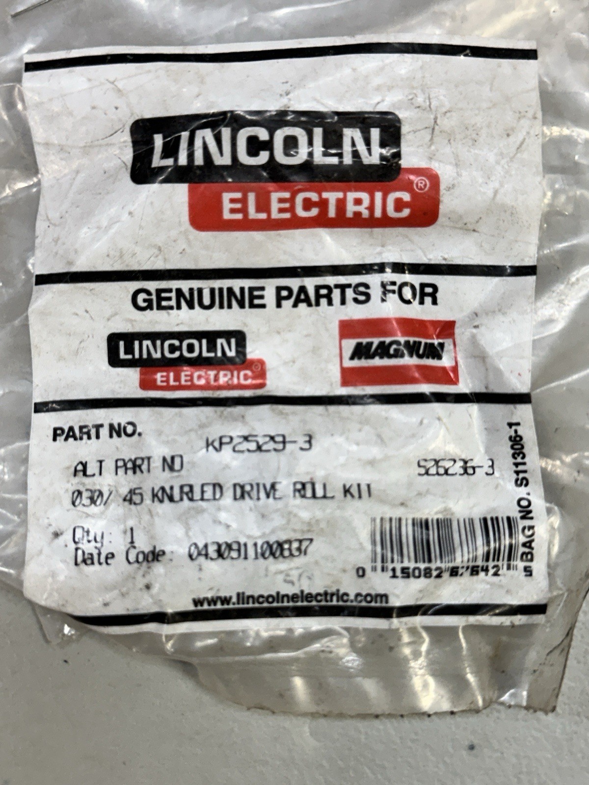 LINCOLN ELECTRIC KP2529-3 LINCOLN 1pc MIG V-Knurl Drive Roll 61UY56 NEW